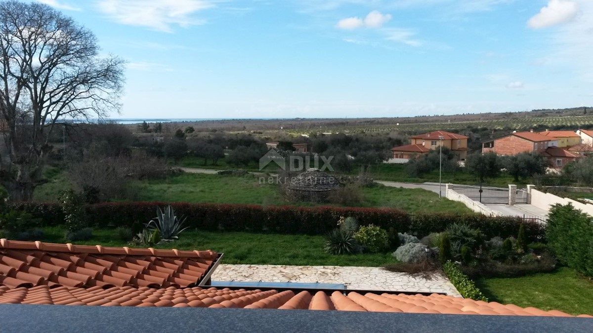 ISTRA, GALIŽANA - Kamnita vila s pogledom na morje!