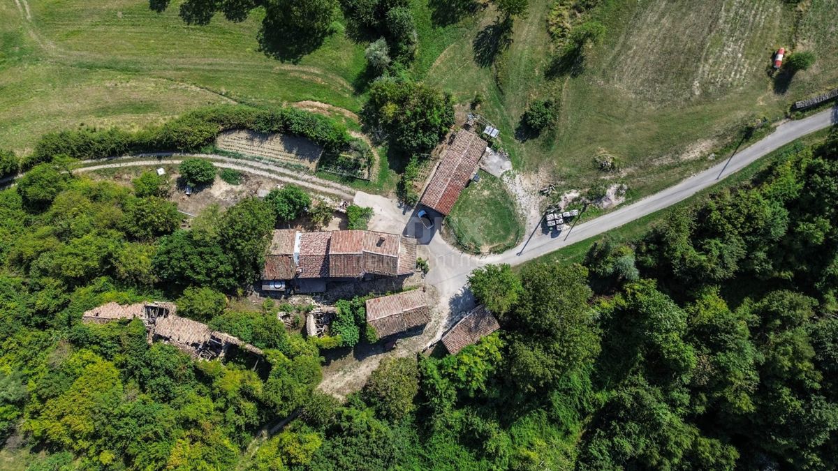 Duričići, Buzet, 400m2