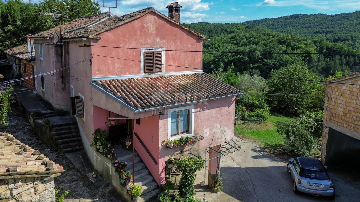 Duričići, Buzet, 400m2
