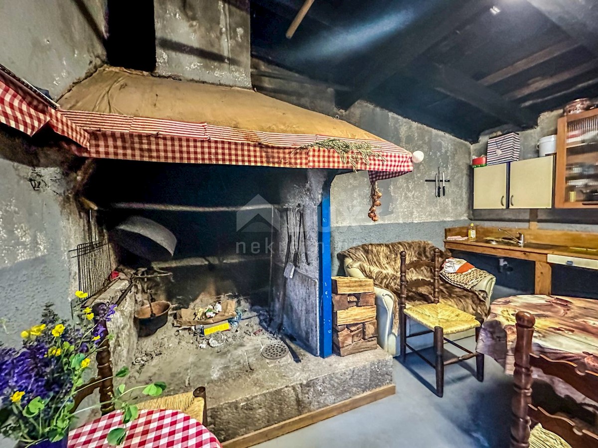 Duričići, Buzet, 400m2