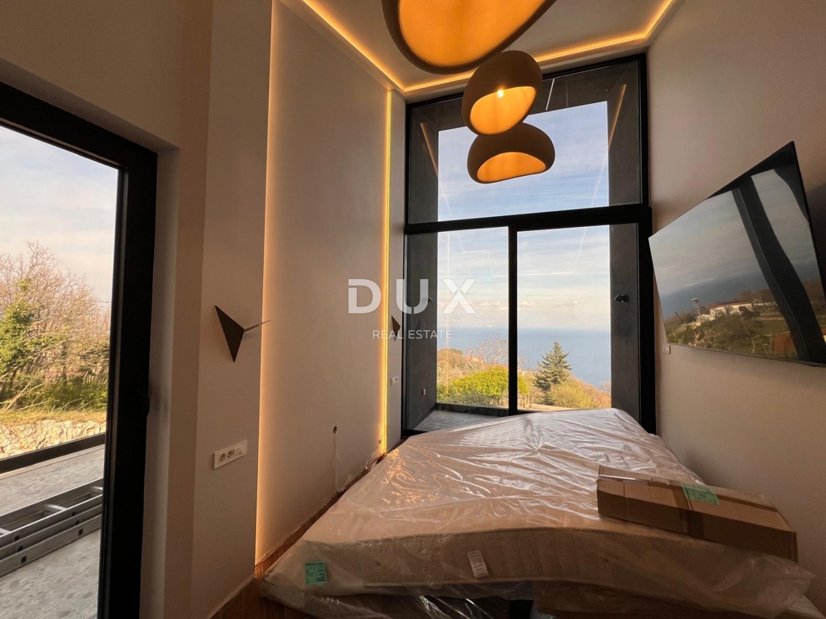 OPATIJA, SV. JELENA - vila 250m2 s panoramskim pogledom na morje in bazen + urejen vrt 1200m2