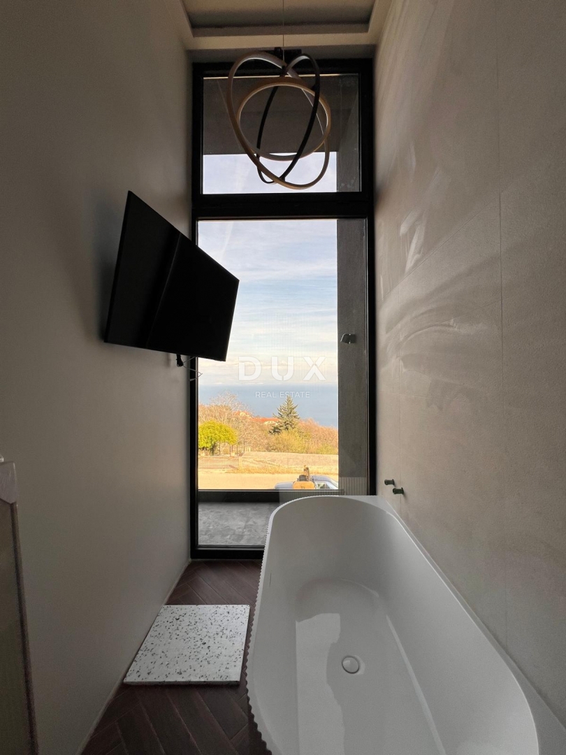 OPATIJA, SV. JELENA - vila 250m2 s panoramskim pogledom na morje in bazen + urejen vrt 1200m2