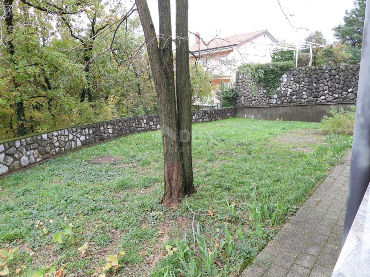 SRDOČI - apartma 140m2 DB+3S s panoramskim pogledom na morje + vrt 175m2
