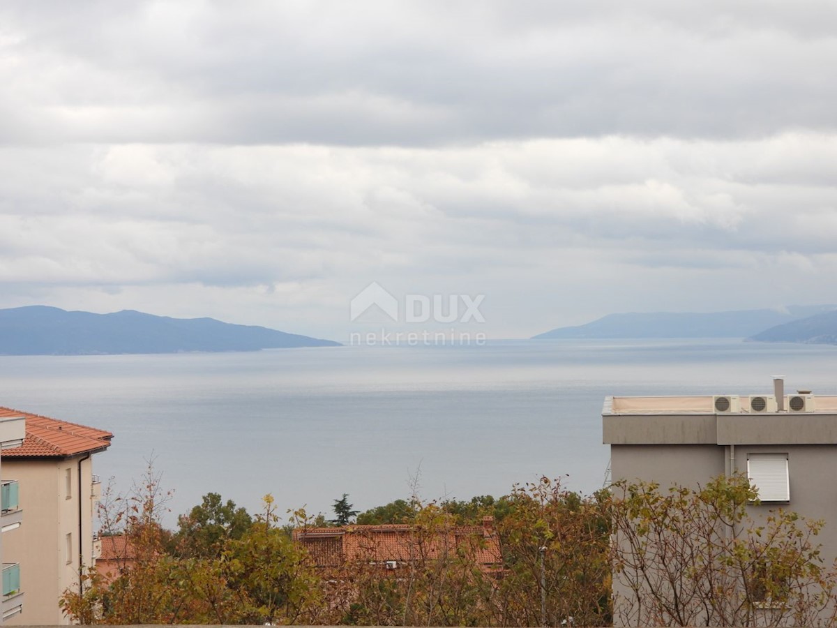 SRDOČI - apartma 140m2 DB+3S s panoramskim pogledom na morje + vrt 175m2