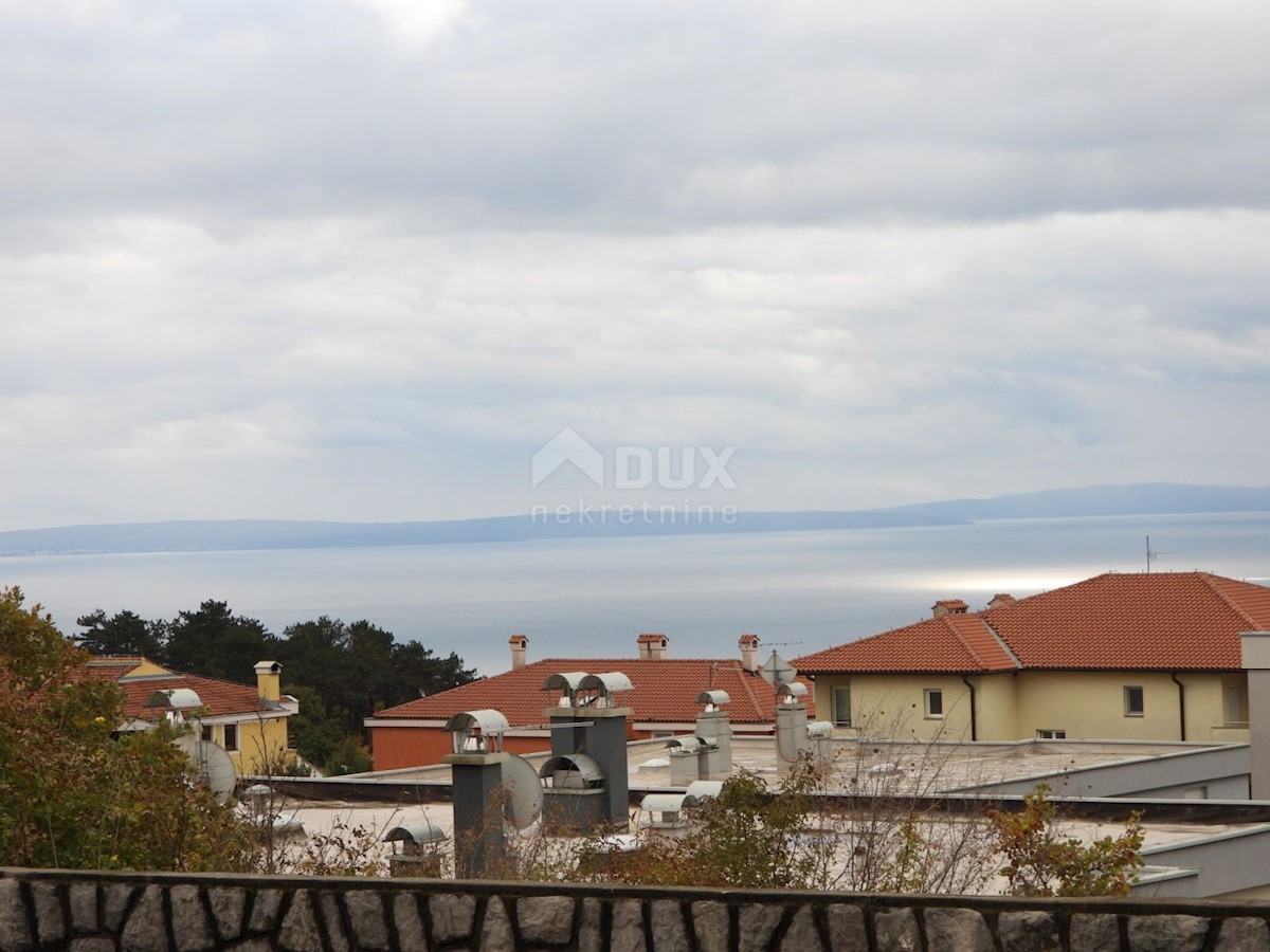 SRDOČI - apartma 140m2 DB+3S s panoramskim pogledom na morje + vrt 175m2