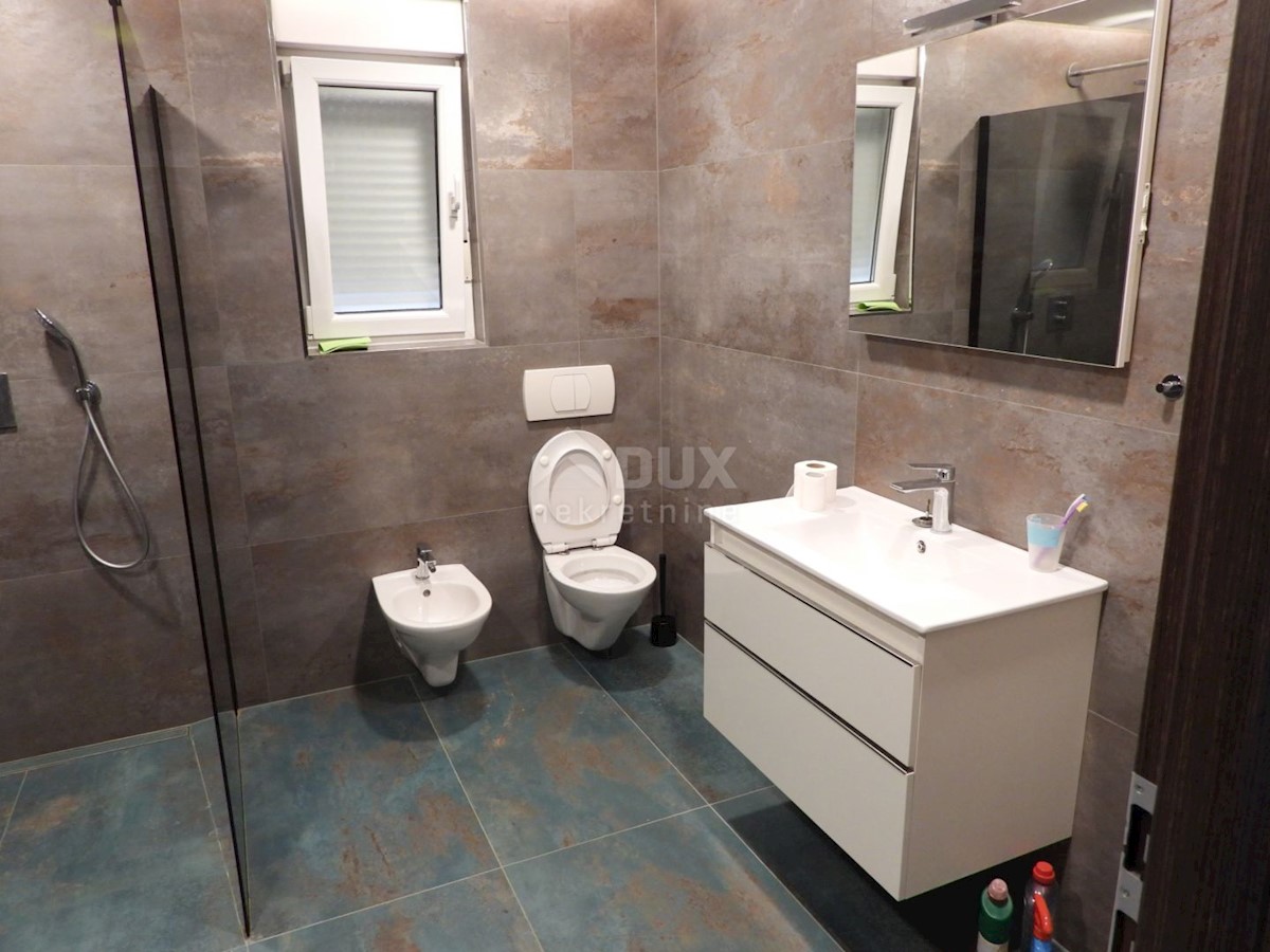 SRDOČI - apartma 140m2 DB+3S s panoramskim pogledom na morje + vrt 175m2