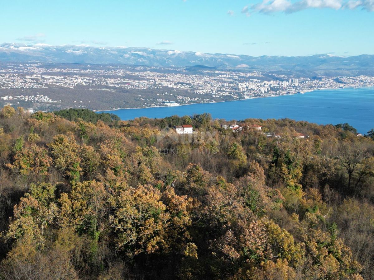 OPATIJA VEPRINAC - gradbeno zemljišče 18150m2 s prekrasnim pogledom na morje