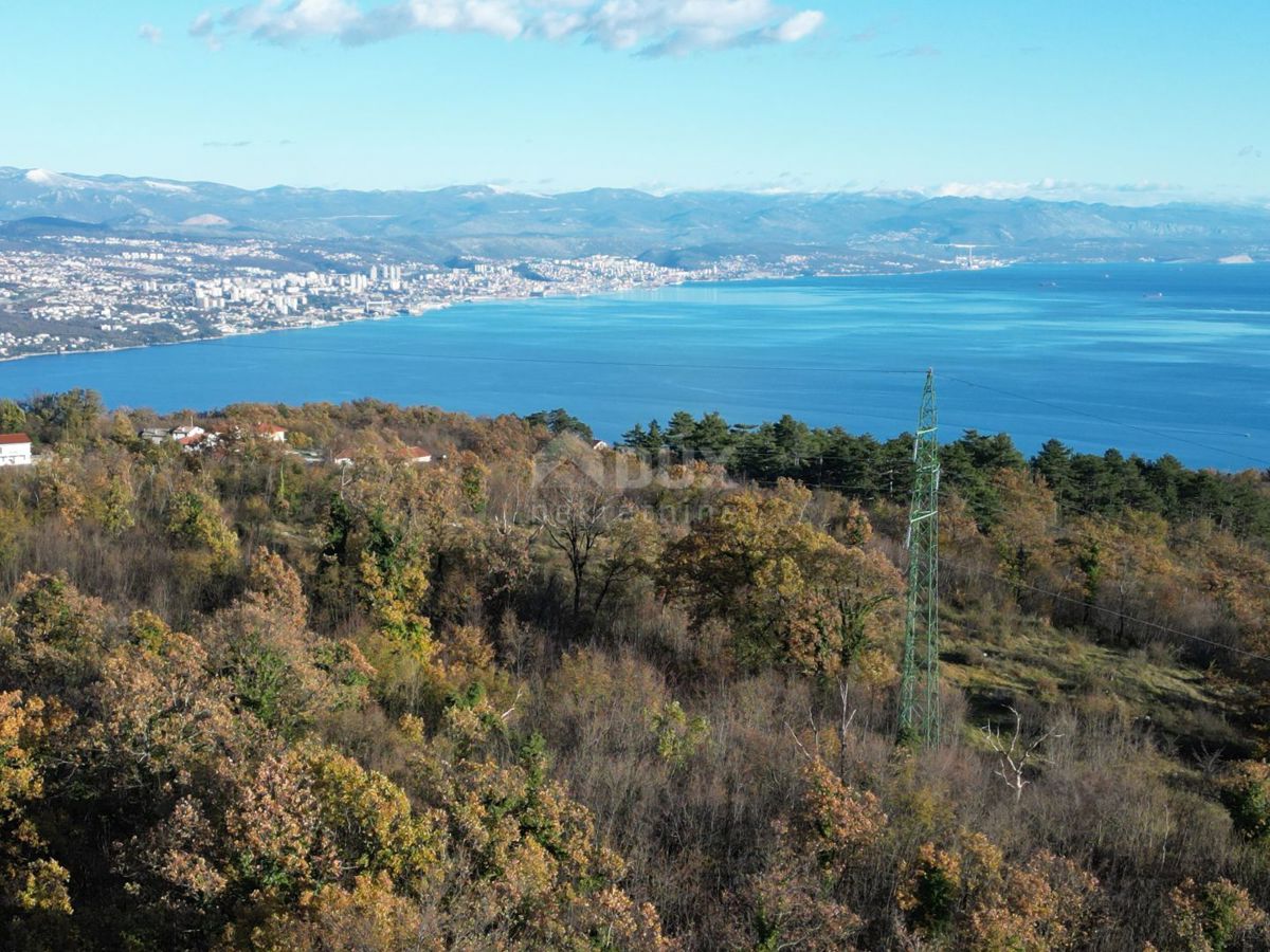 OPATIJA VEPRINAC - gradbeno zemljišče 18150m2 s prekrasnim pogledom na morje