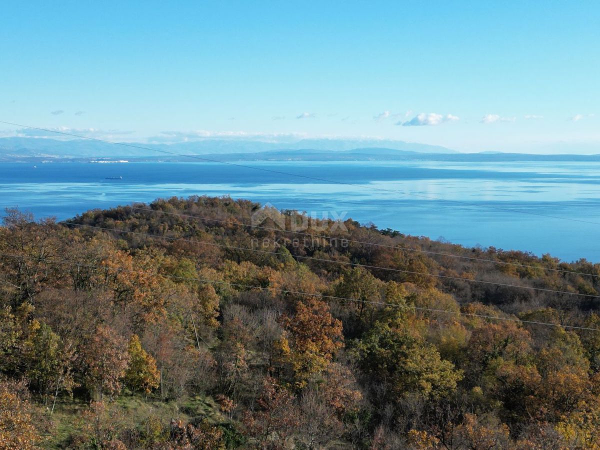 OPATIJA VEPRINAC - gradbeno zemljišče 18150m2 s prekrasnim pogledom na morje