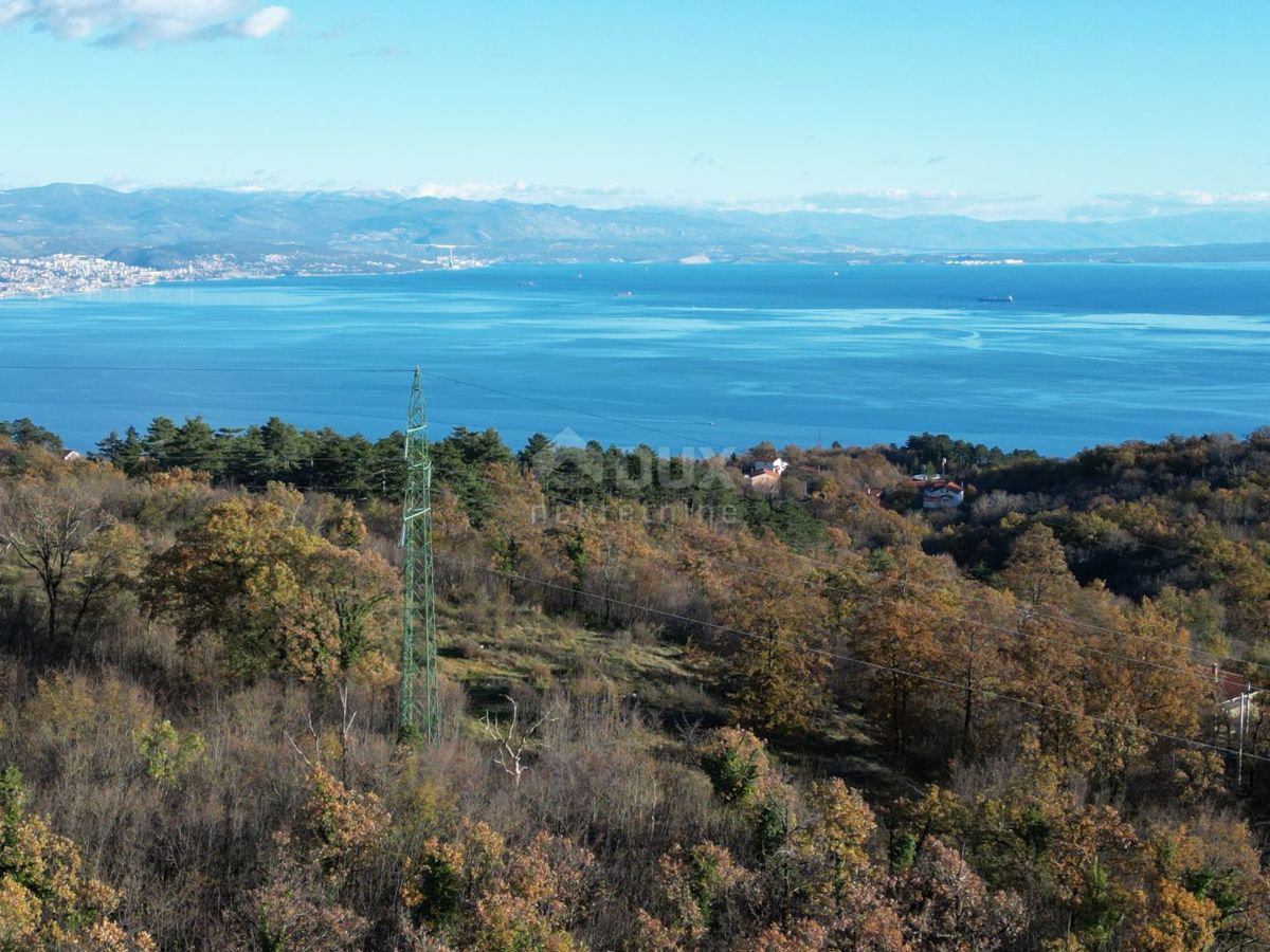 OPATIJA VEPRINAC - gradbeno zemljišče 18150m2 s prekrasnim pogledom na morje