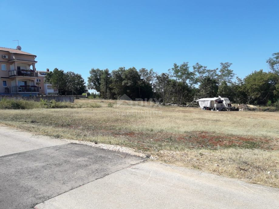 ISTRA, VIŠNJAN - Zemljišče za gradnjo 3 vil s pogledom na morje