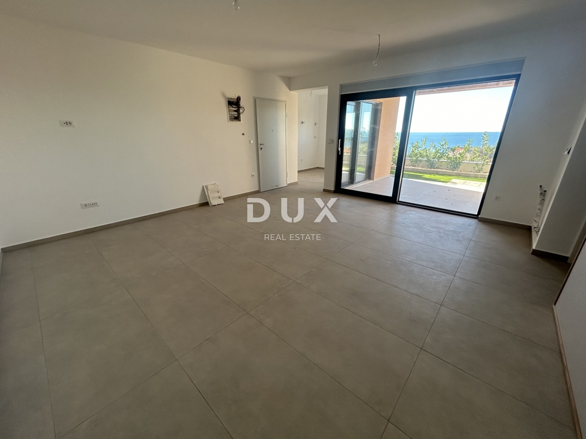 PRIMOŠTEN, DOLAC – Stanovanje v pritličju novogradnje z vrtom, pogled od zgoraj