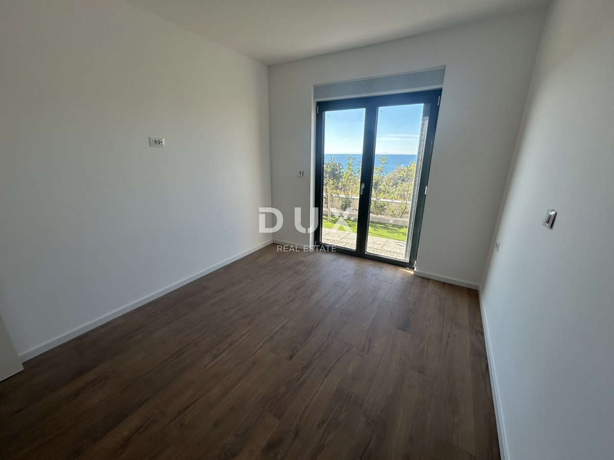 PRIMOŠTEN, DOLAC – Stanovanje v pritličju novogradnje z vrtom, pogled od zgoraj