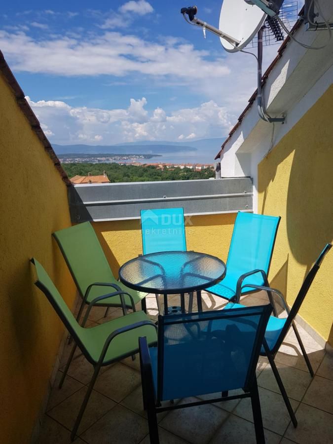 OTOK KRK, MALINSKA (okolica) - Hiša s 4 apartmaji in urejenim vrtom