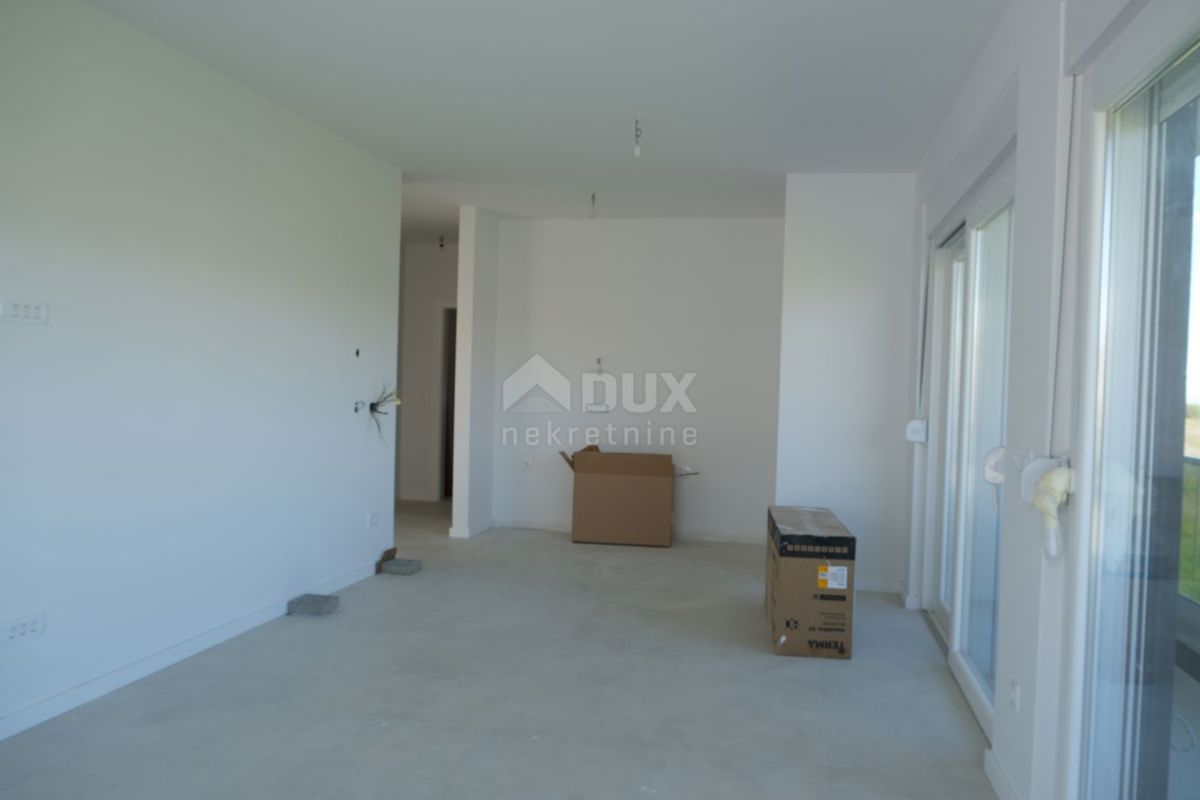 ZADAR, PRIVLAKA - Eleganten penthouse s pogledom na morje v Sabunikah!