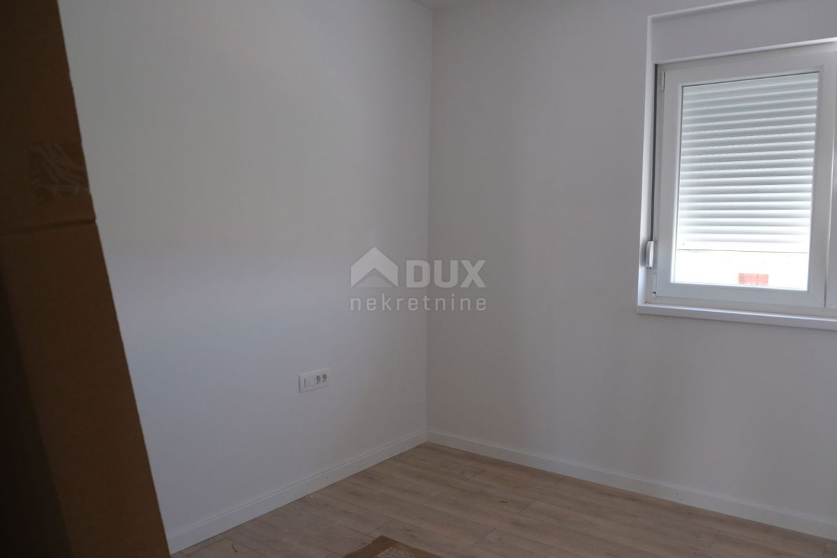 ZADAR, PRIVLAKA - Eleganten penthouse s pogledom na morje v Sabunikah!