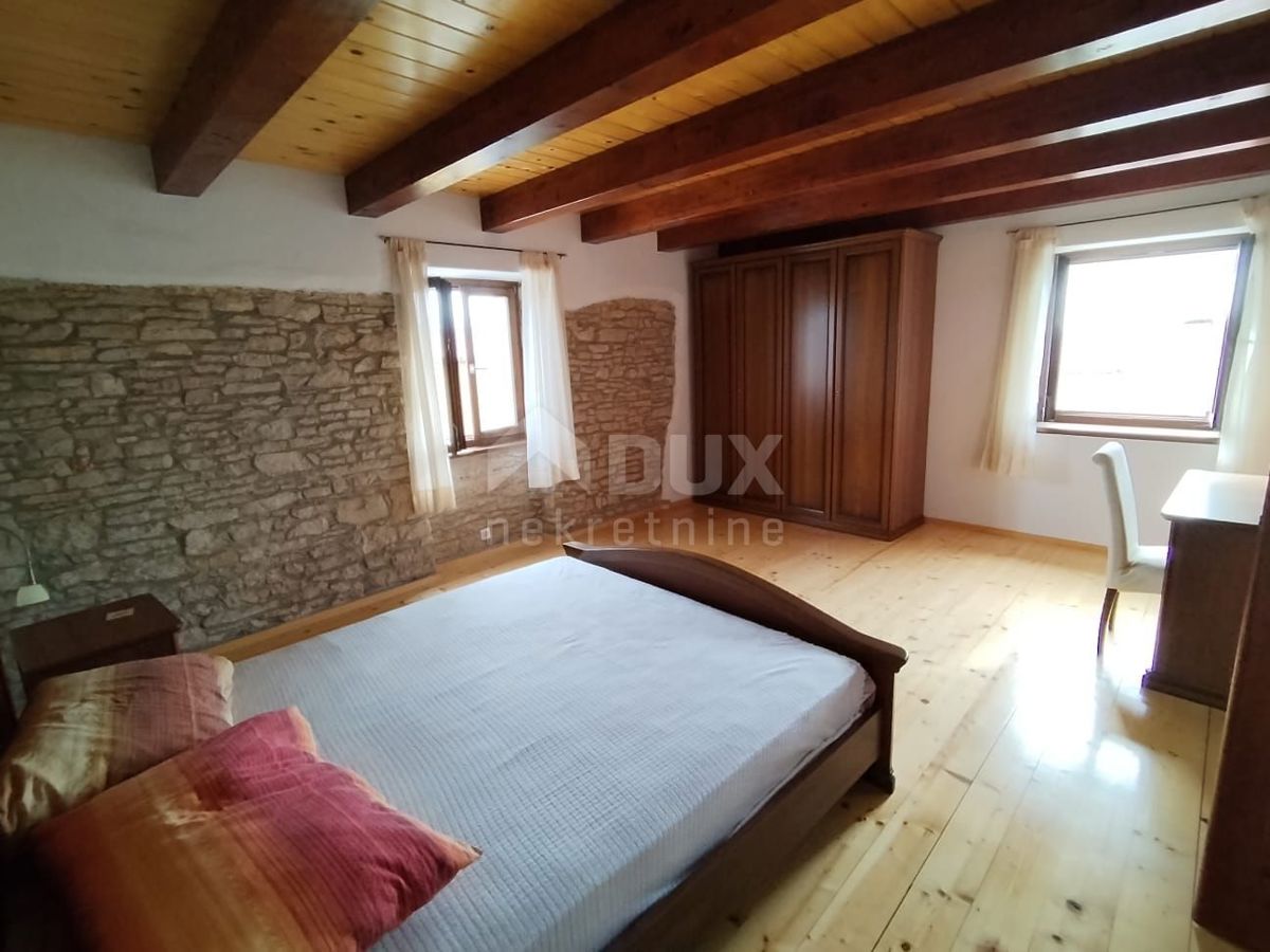 ISTRA, LIŽNJAN - Prenovljeno stanovanje v centru s parkirnim mestom!