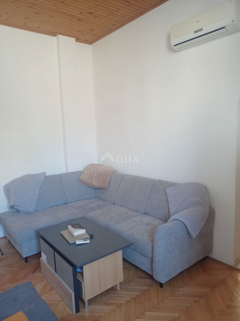 ISTRA, PULA - 4 sobno stanovanje v centru Pule, 105 m2