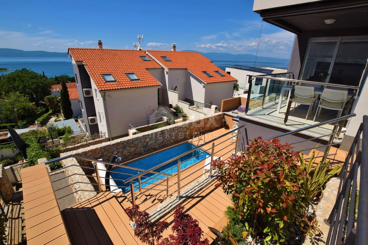 OTOK KRK, NJIVICE - 2-sobni apartma z bazenom in pogledom na morje