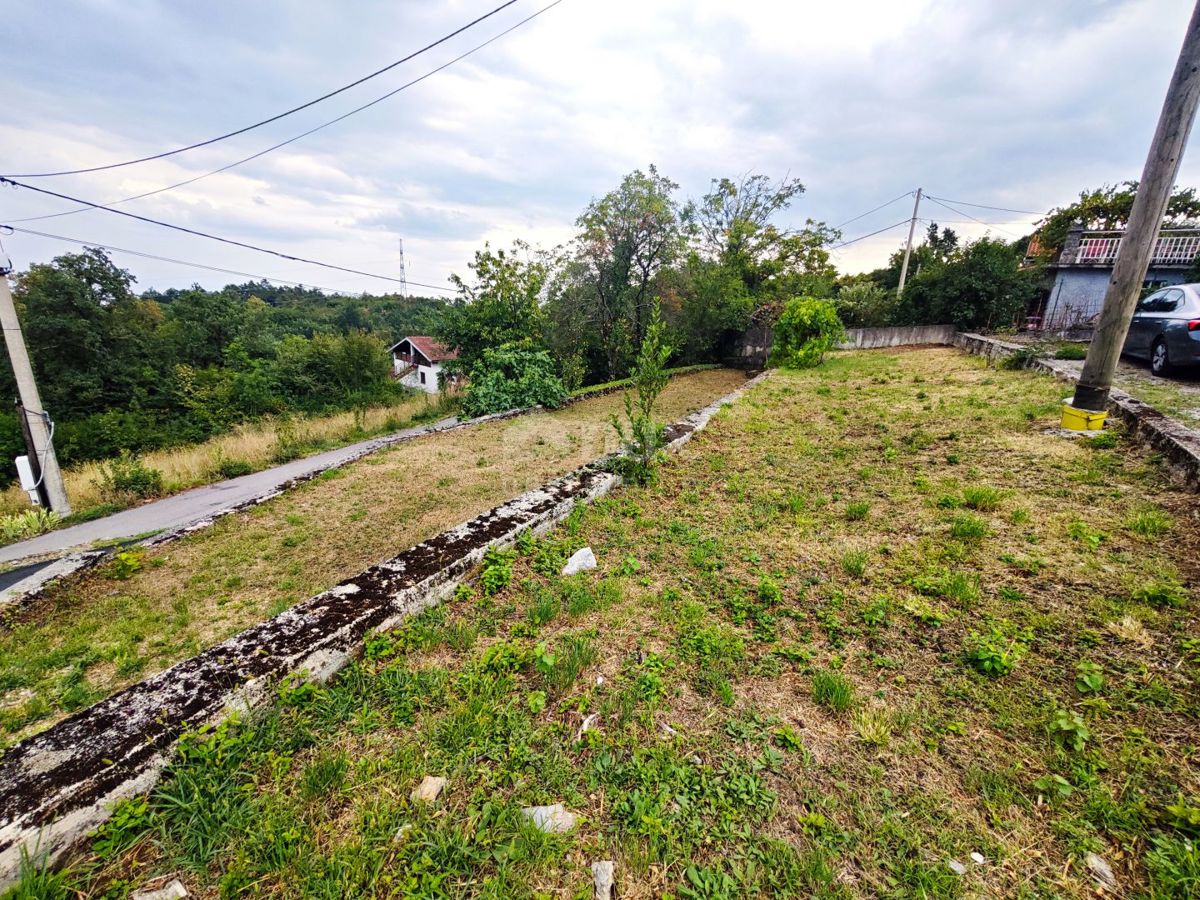 VEPRINAC - Samostojna hiša s prostornim vrtom in pogledom na morje!