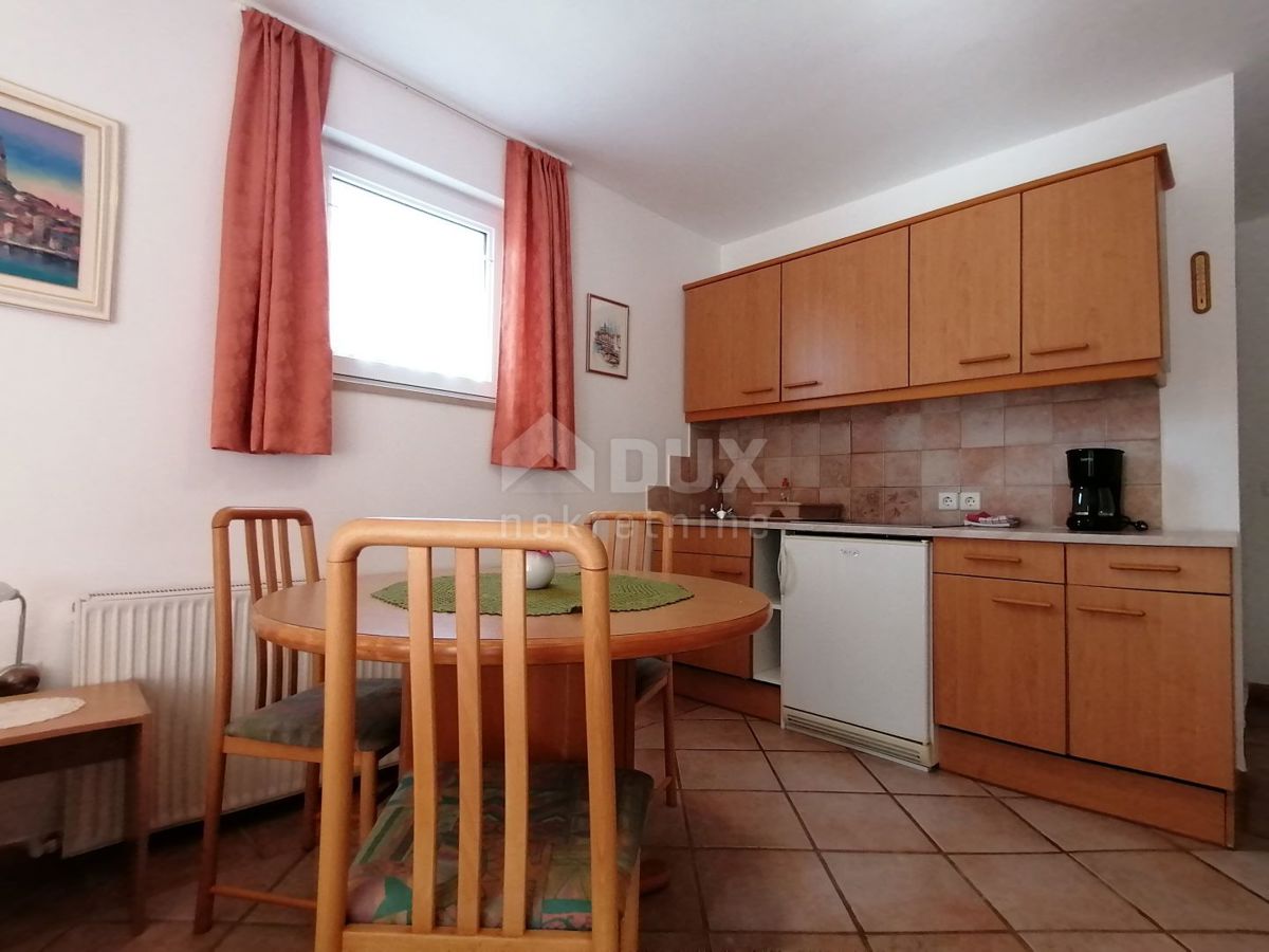 ISTRA, ROVINJ - Apartmajska hiša le 40m od morja!