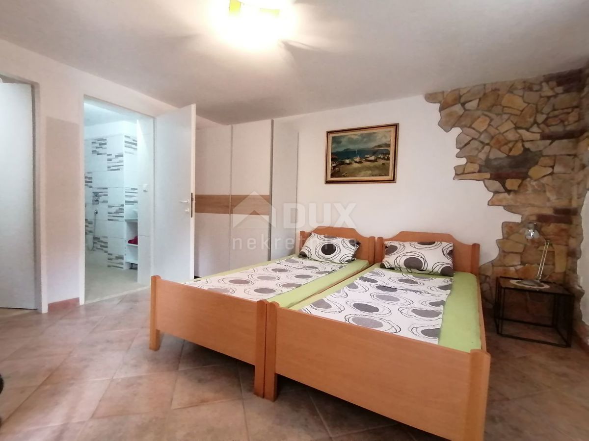 ISTRA, ROVINJ - Apartmajska hiša le 40m od morja!