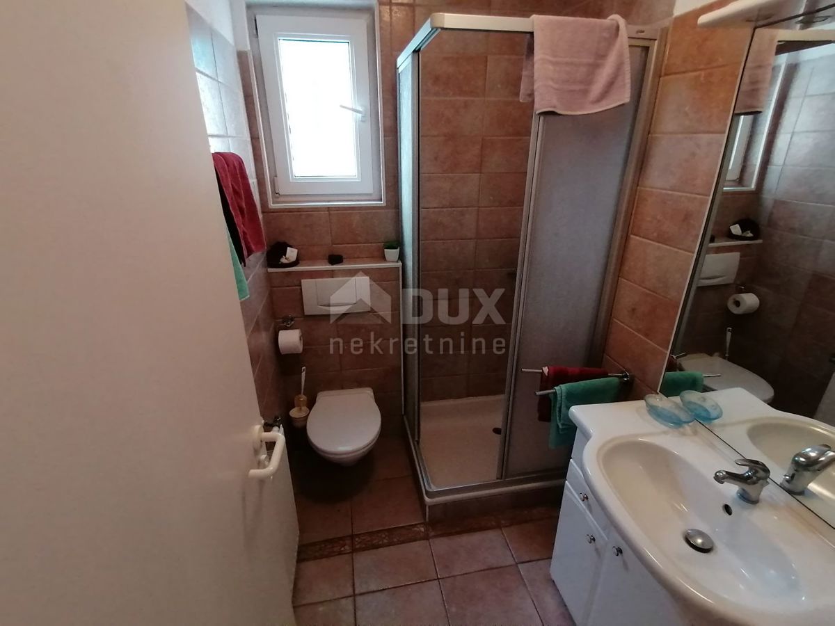 ISTRA, ROVINJ - Apartmajska hiša le 40m od morja!