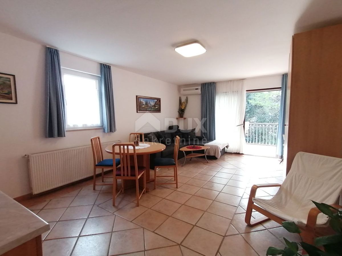 ISTRA, ROVINJ - Apartmajska hiša le 40m od morja!