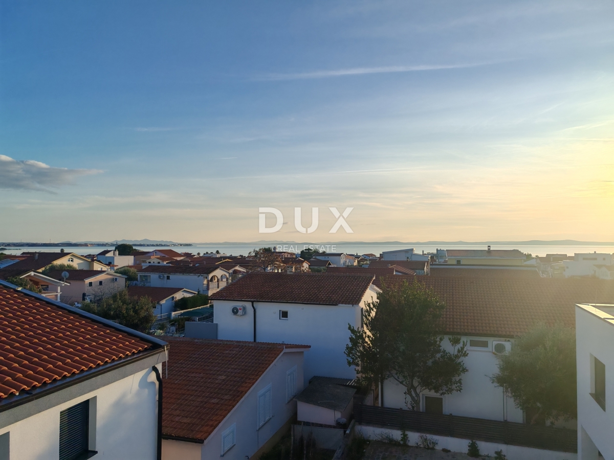 ZADAR, VIR - Vrhunsko stanovanje s strešno teraso in čudovitim pogledom na morje! Novogradnja! S3