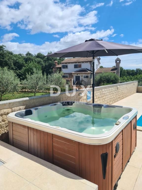 ISTRA, KAŠTELIR - Luksuzna vila z bazenom