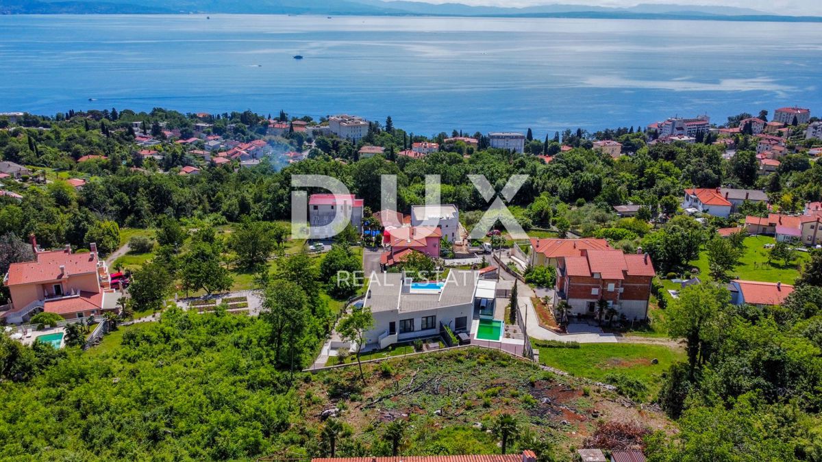 OPATIJA, LOVRAN - gradbeno zemljišče za 9 apartmajev s panoramskim pogledom na morje