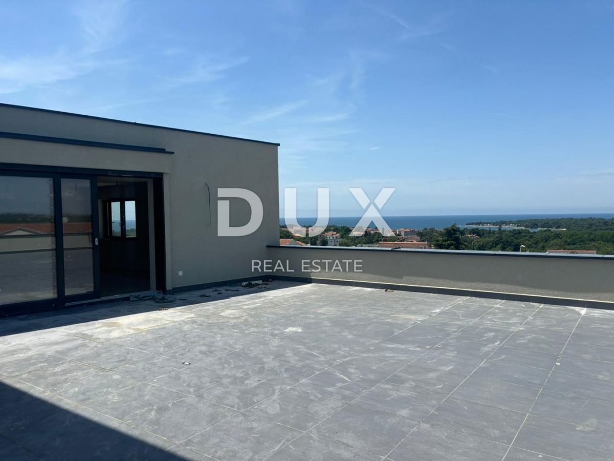 ISTRA, POREČ - Ekskluzivno penthouse s strešno teraso in odprtim pogledom na morje!
