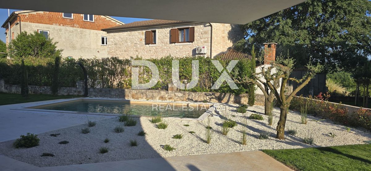 ISTRA, POREČ - Moderna vila z bazenom