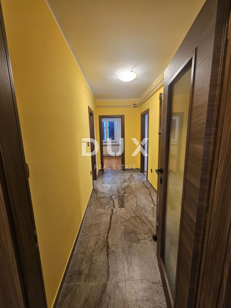 OPATIJA, VOLOSKO - stanovanje 108m2, dnevna soba + 3 spalnice, visoko pritličje, pogled na morje