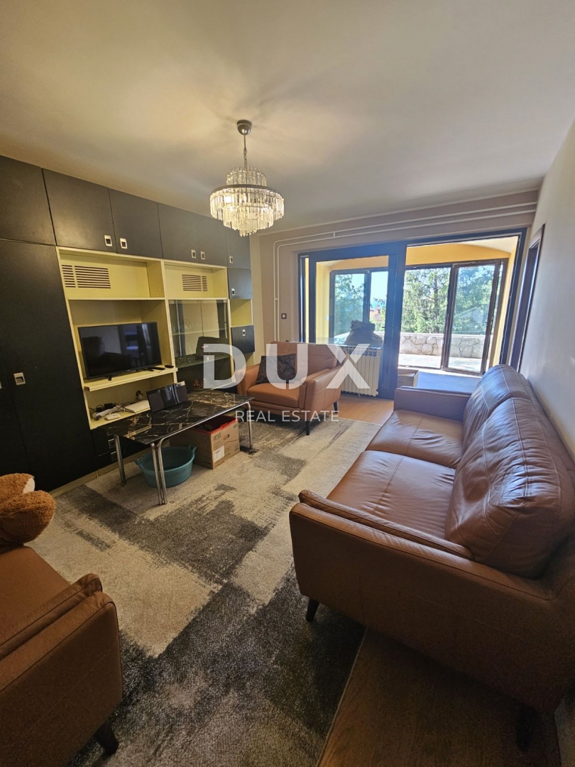 OPATIJA, VOLOSKO - stanovanje 108m2, dnevna soba + 3 spalnice, visoko pritličje, pogled na morje