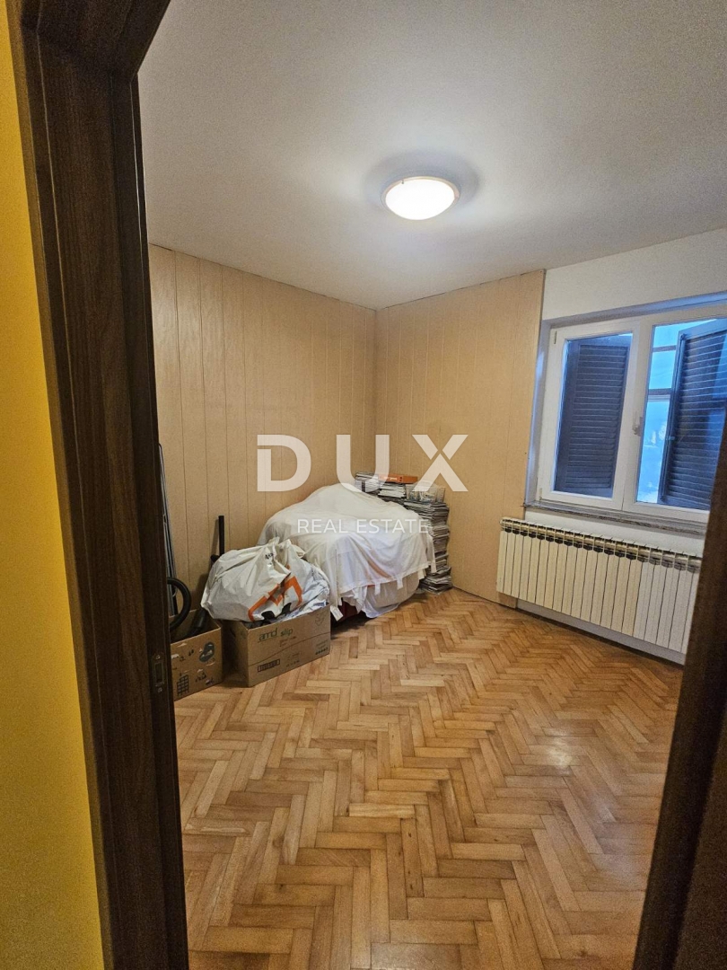 OPATIJA, VOLOSKO - stanovanje 108m2, dnevna soba + 3 spalnice, visoko pritličje, pogled na morje