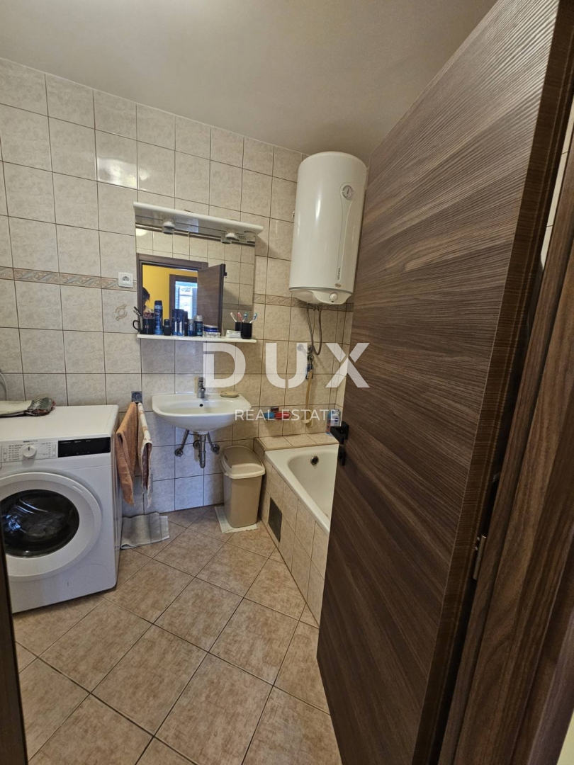 OPATIJA, VOLOSKO - stanovanje 108m2, dnevna soba + 3 spalnice, visoko pritličje, pogled na morje