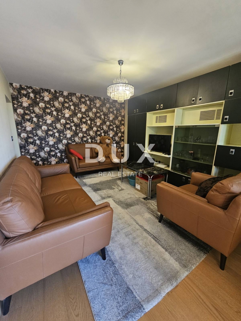 OPATIJA, VOLOSKO - stanovanje 108m2, dnevna soba + 3 spalnice, visoko pritličje, pogled na morje