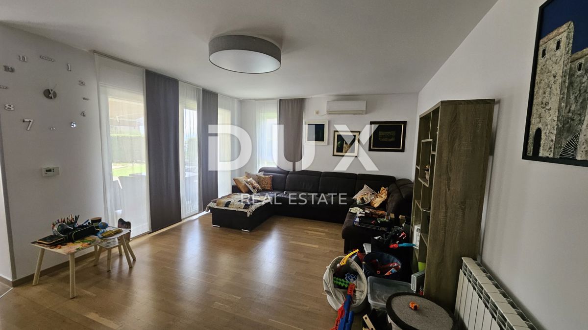 KASTAV - novogradnja, čudovito 3-sobno stanovanje z dnevno sobo 111m2 z vrtom
