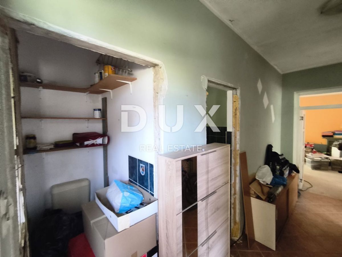 ZAGREBAČKA, JASTREBARSKO - Priložnost! Hiša na najlepši lokaciji, sanjski projekt