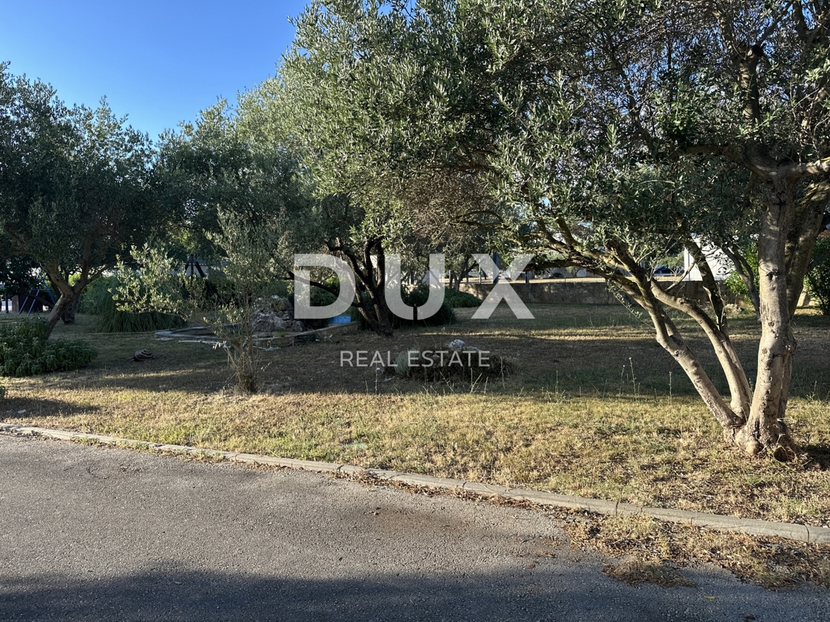 ZADAR, MURVICA - Hiša na gradbišču 1680m² - Vrhunska lokacija!
