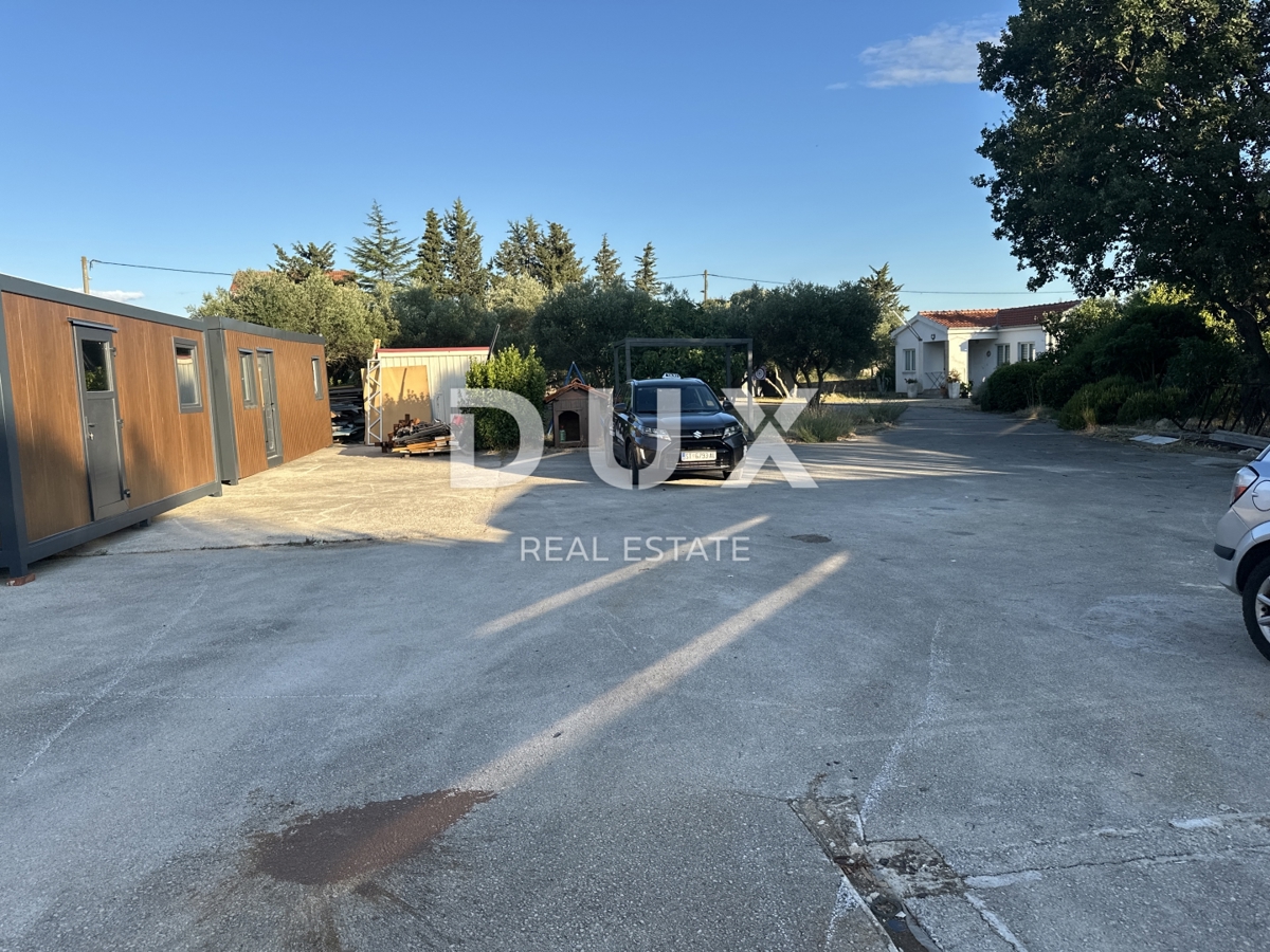 ZADAR, MURVICA - Hiša na gradbišču 1680m² - Vrhunska lokacija!