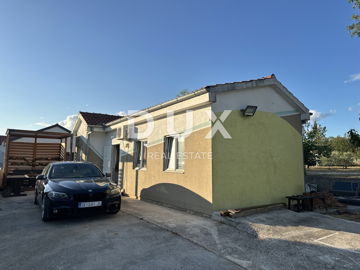 ZADAR, MURVICA - Hiša na gradbišču 1680m² - Vrhunska lokacija!