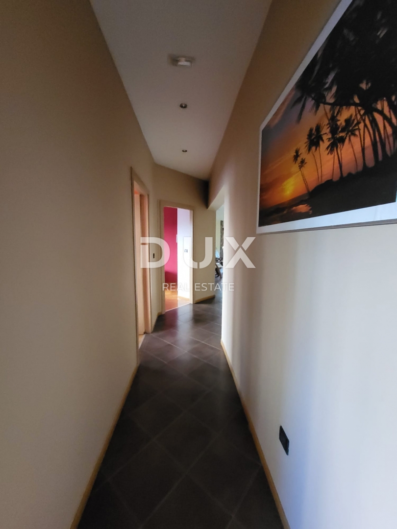 PRIVLAKA, ZADAR - EKSKLUZIVNA PRILOŽNOST - Apartma v 1. vrsti do morja!
