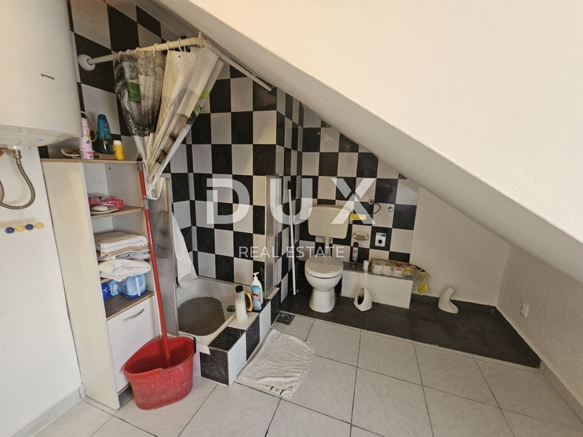 RIJEKA, ŠKURINJE - Stanovanje z dvema ločenima stanovanjema s kar 5 spalnicami