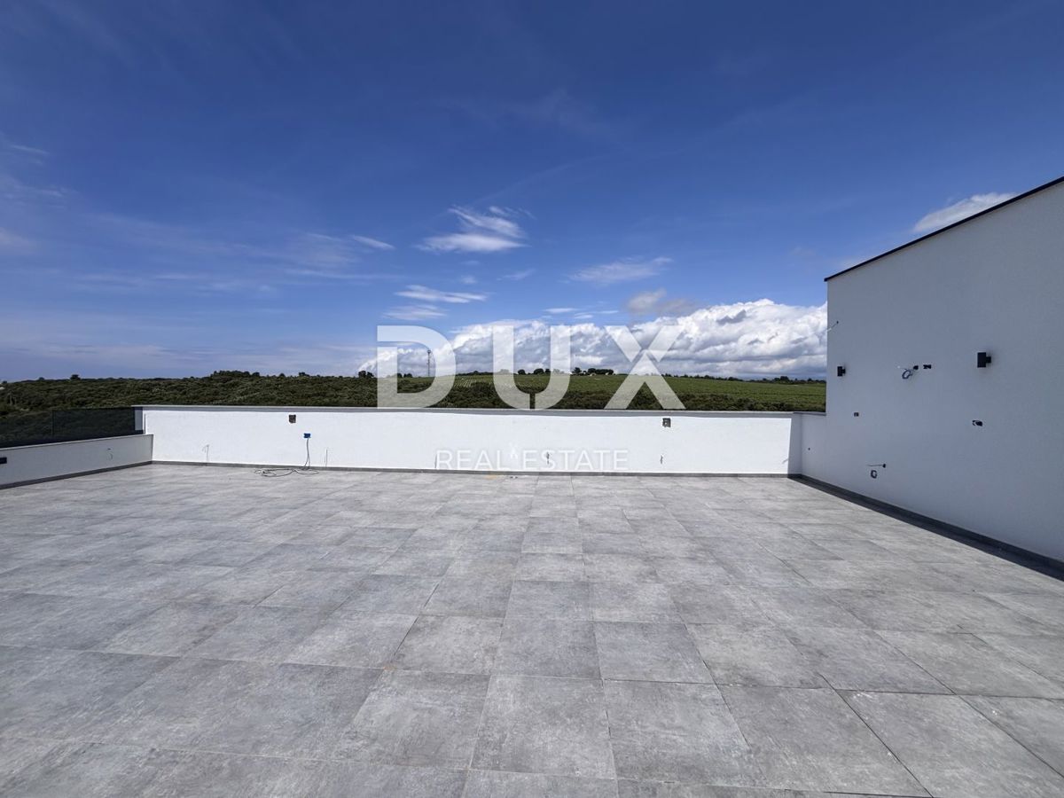 ZADAR, PETRČANE - Penthouse v gradnji s čudovitim razgledom 150 m od morja S4