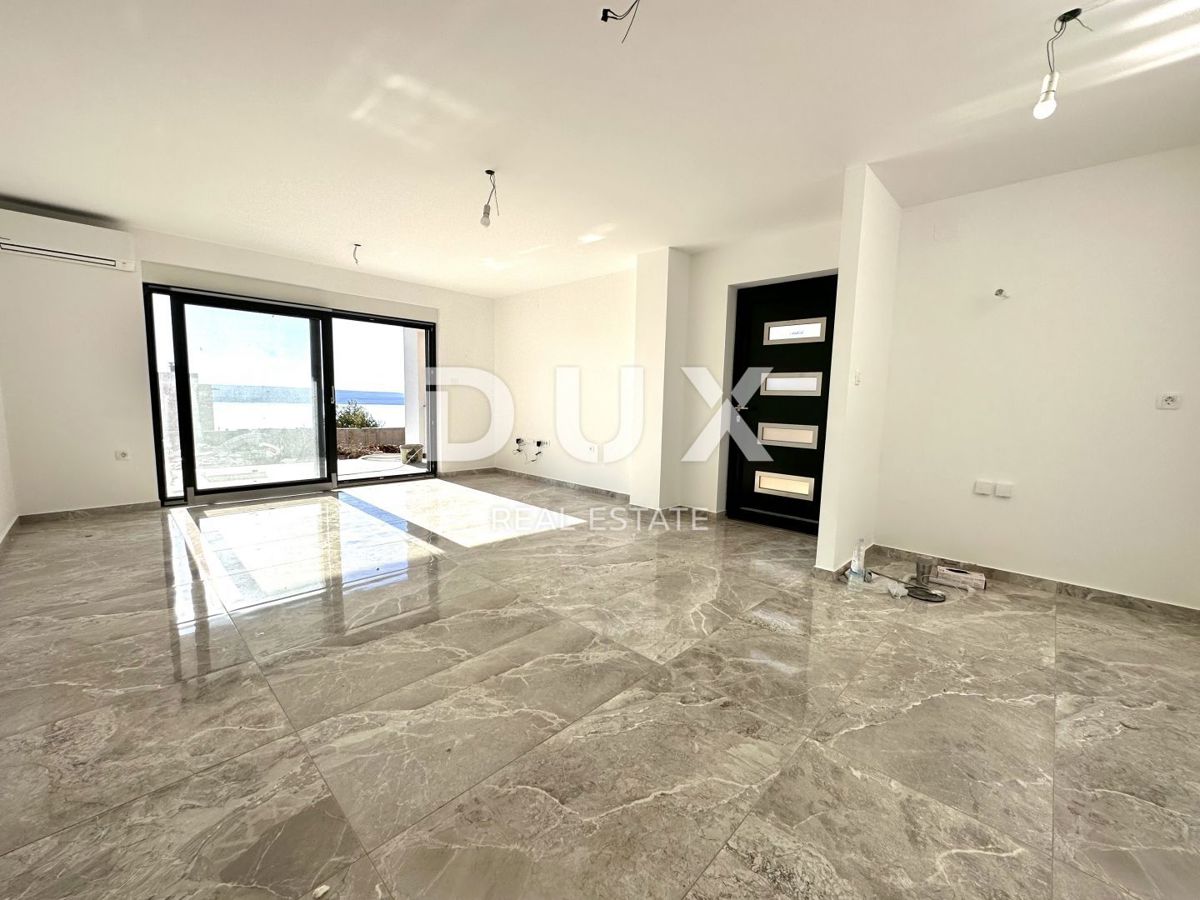 CRIKVENICA - Dvonadstropno stanovanje, 101 m2, pogled na morje!