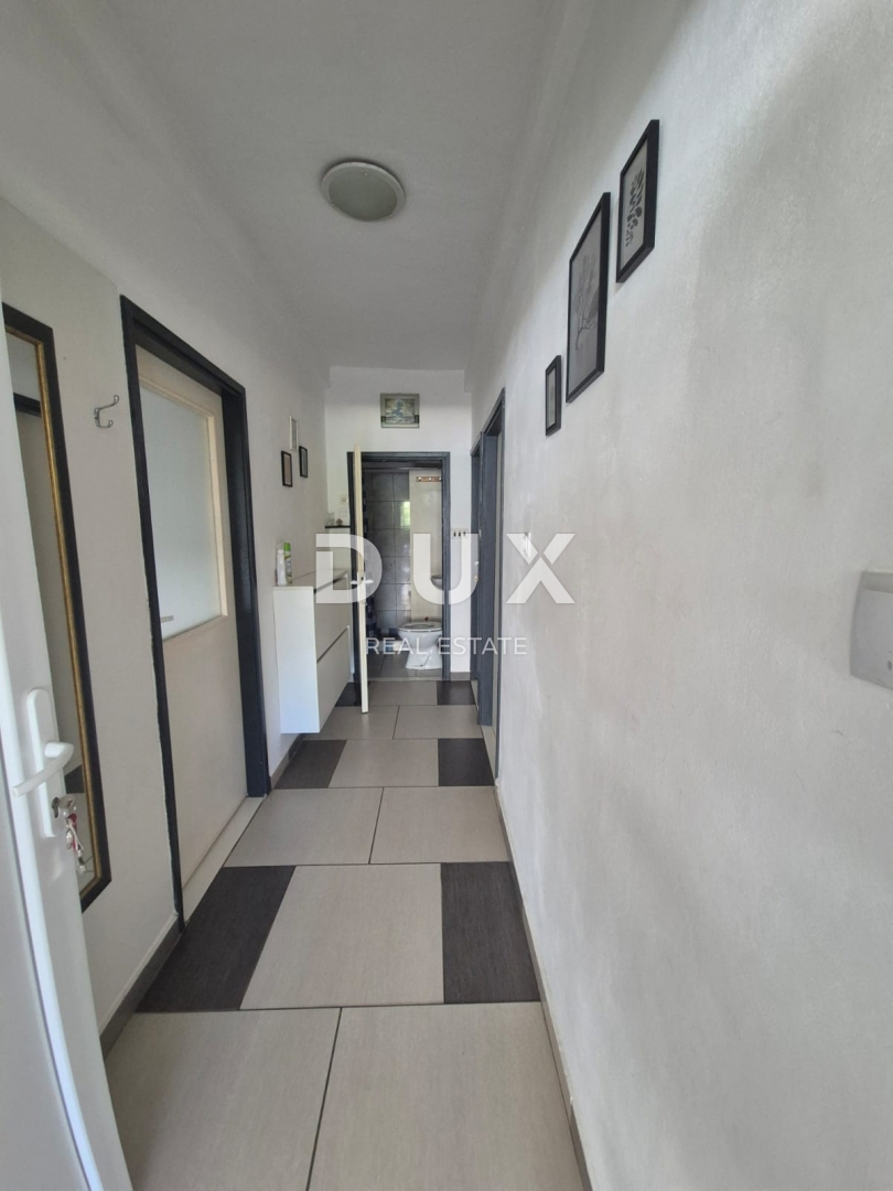 BIBINJE, ZADAR - PRILOŽNOST! Intimna zelena oaza s 7 apartmaji!