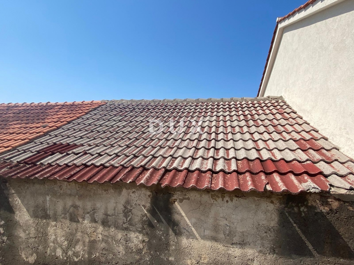 OTOK KRK, STARA BAŠKA - hiša s panoramskim pogledom na morje! PRILOŽNOST!