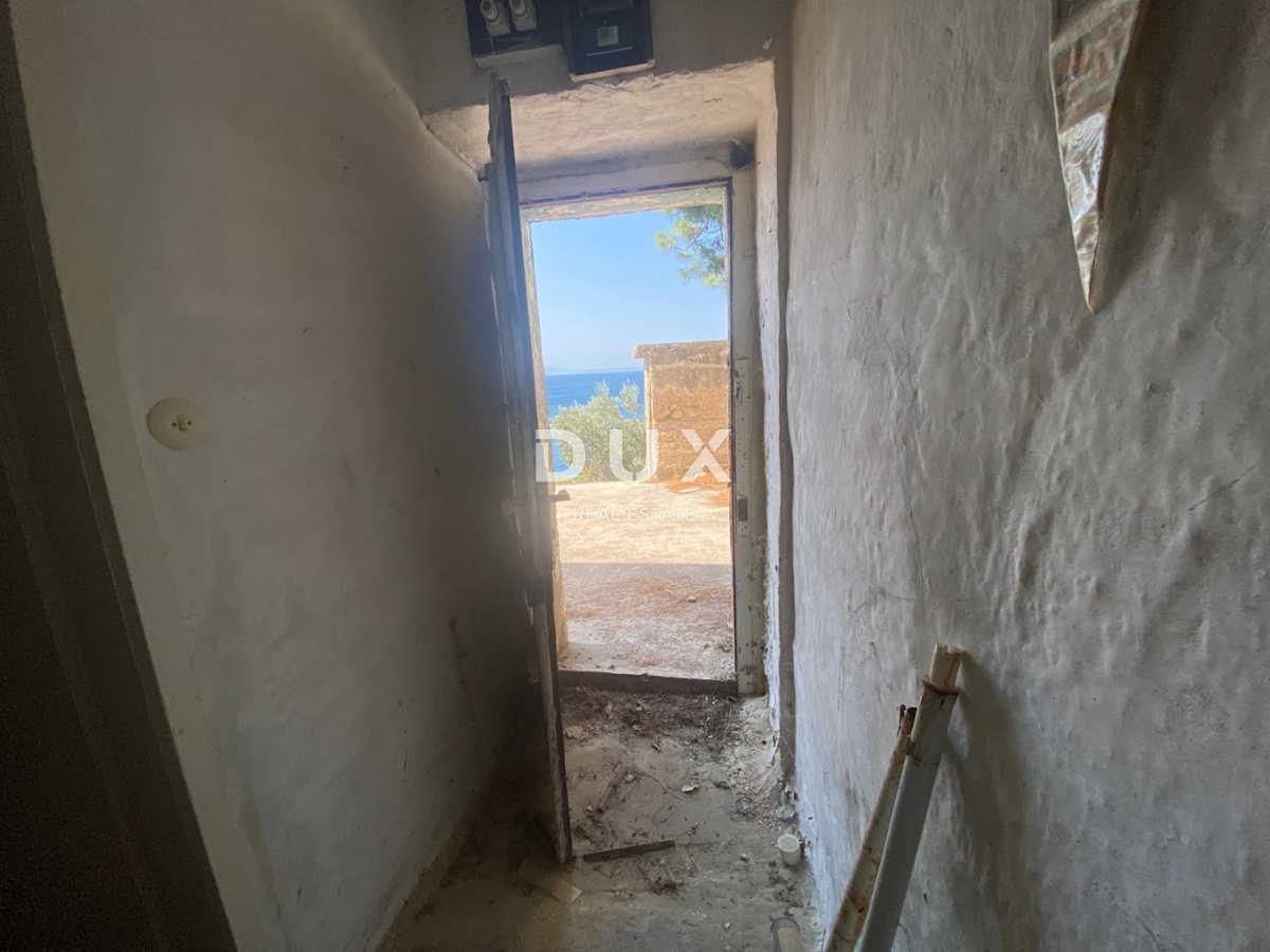 OTOK KRK, STARA BAŠKA - hiša s panoramskim pogledom na morje! PRILOŽNOST!